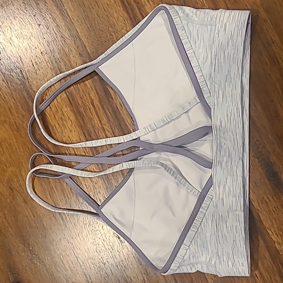 ZYIA Luxe Strappy Bra Size Med - Picture 3 of 4